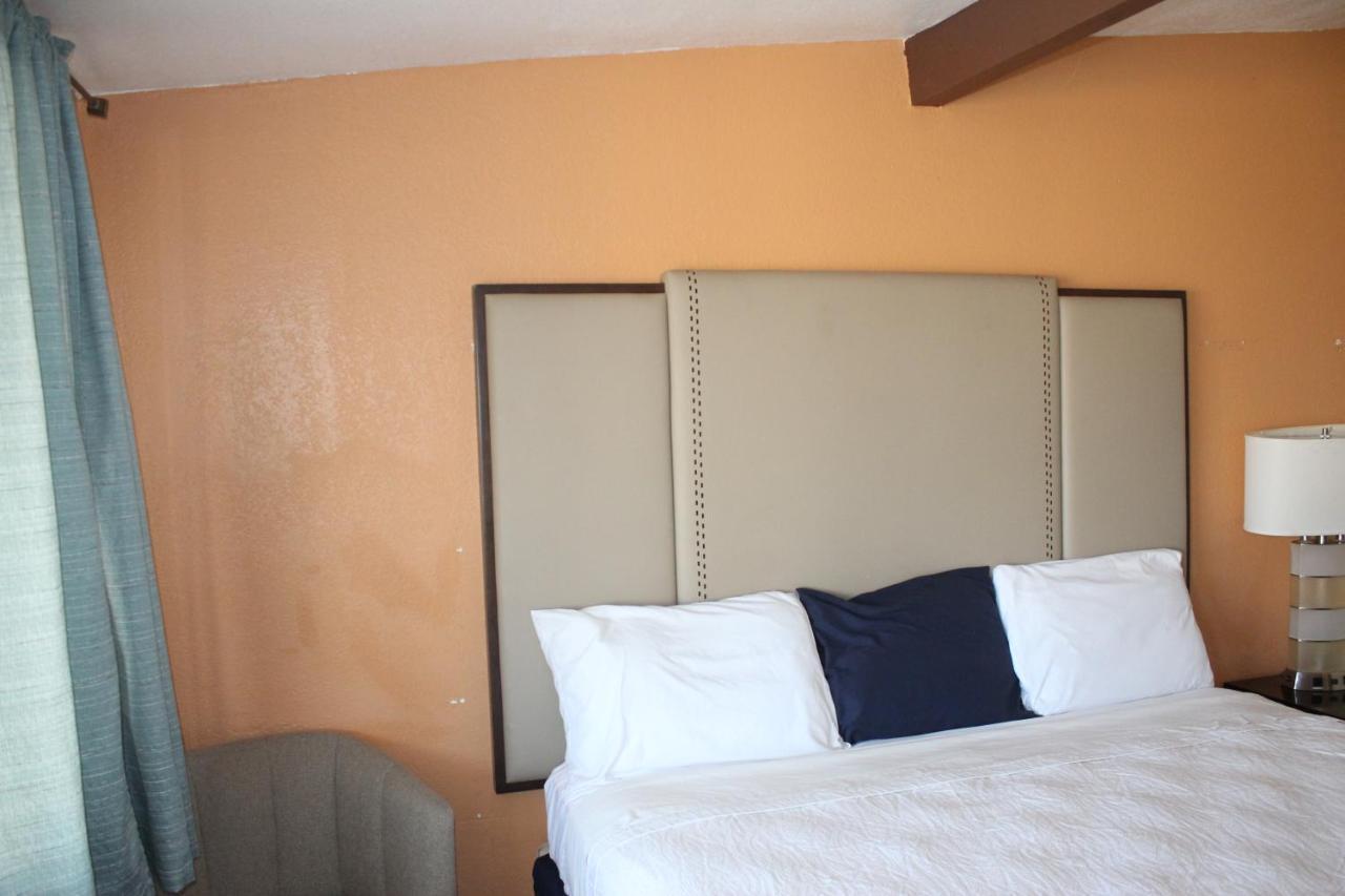 Travelodge By Wyndham Blythe Bagian luar foto