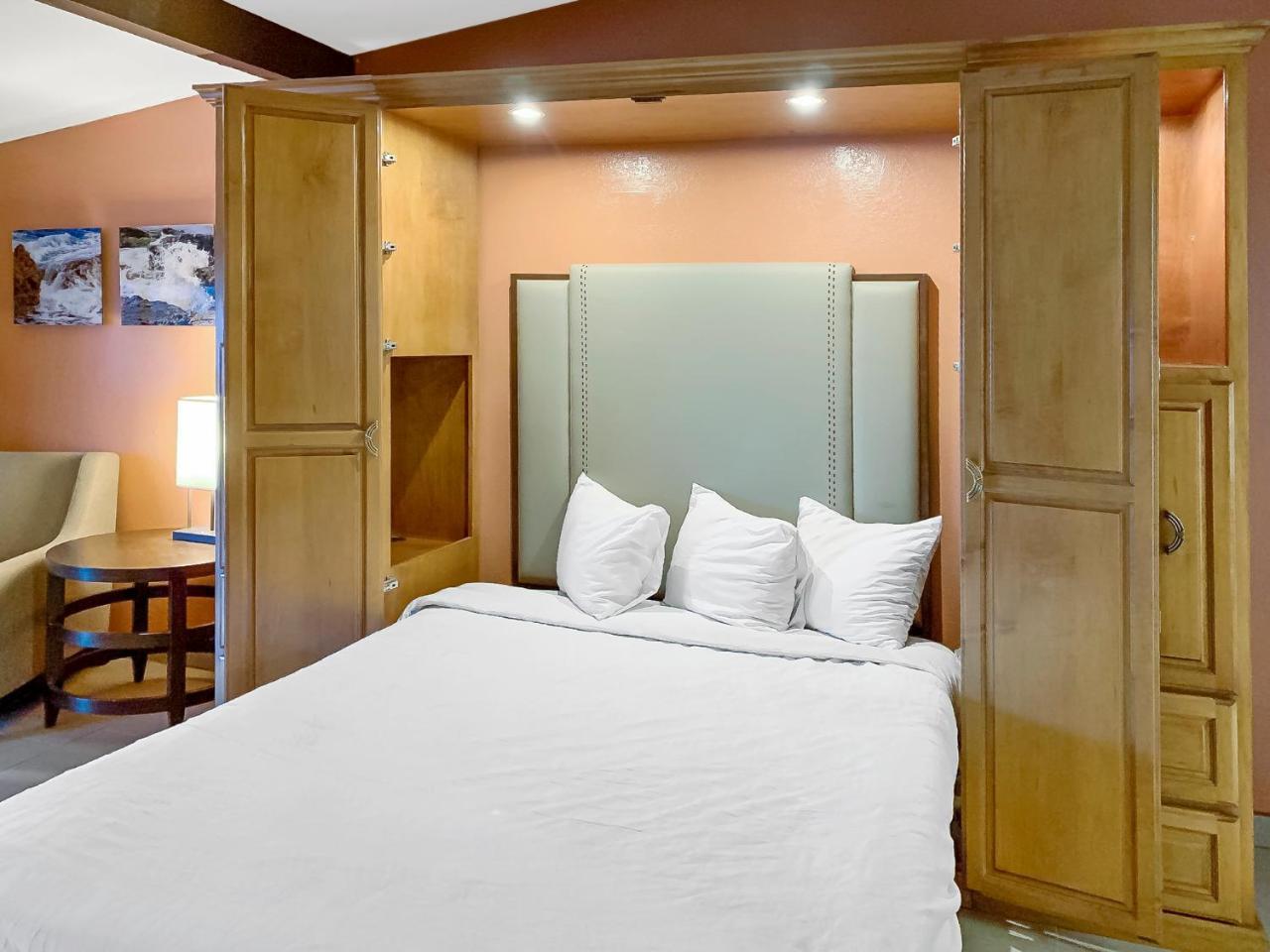 Travelodge By Wyndham Blythe Bagian luar foto